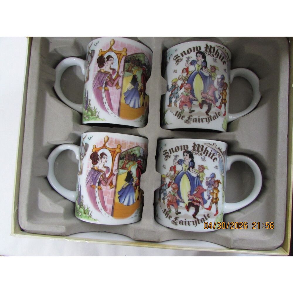 Snow White Disney princess Paul Cardew coffee / tea mugs set of 4 in box England